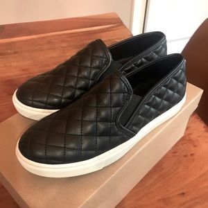 Steve Madden Quilted Shoes